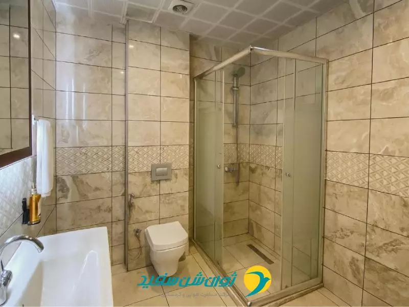 اتاق تریپل هتل جواهیر ترابزون